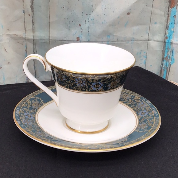 Royal Doulton Dining Royal Doulton Carlyle Teacup And Saucer Poshmark